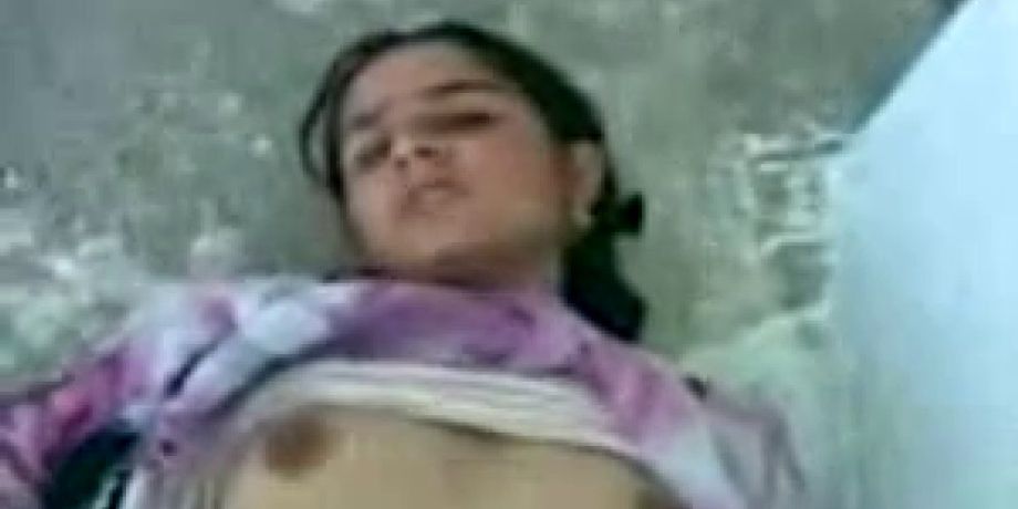 920px x 460px - Beautiful Pakistani Girl EMPFlix Porn Videos