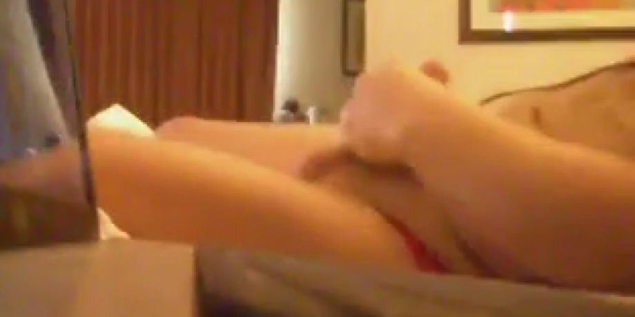 caught by a male maid EMPFlix Porn Videos