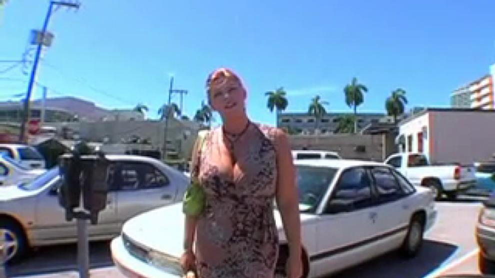 990px x 556px - Chubby Red Hair Milf PIck Up On The Street Porn Videos