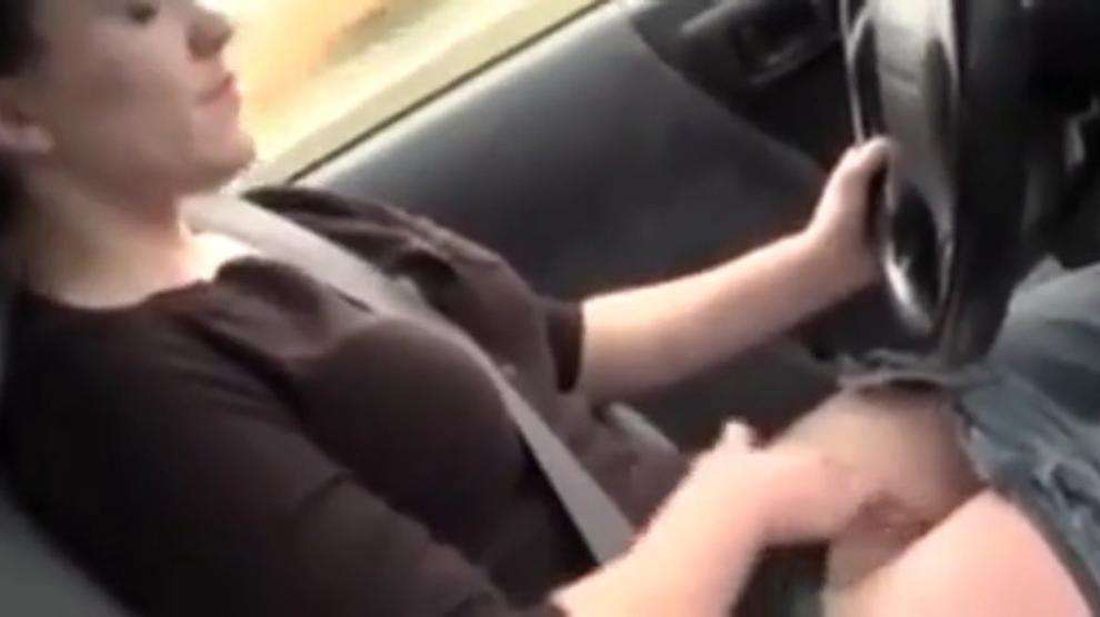 Girl Fingering Car Squirts