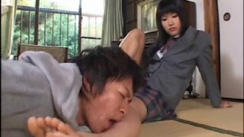 Japanese Pussy Licking Slave