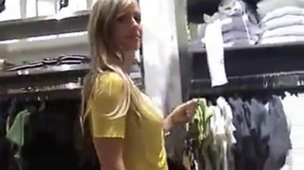 Changing Room Dildo Ride